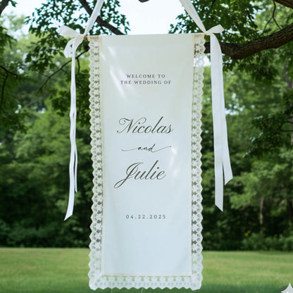 Personalized Lace Trim Welcome Sign