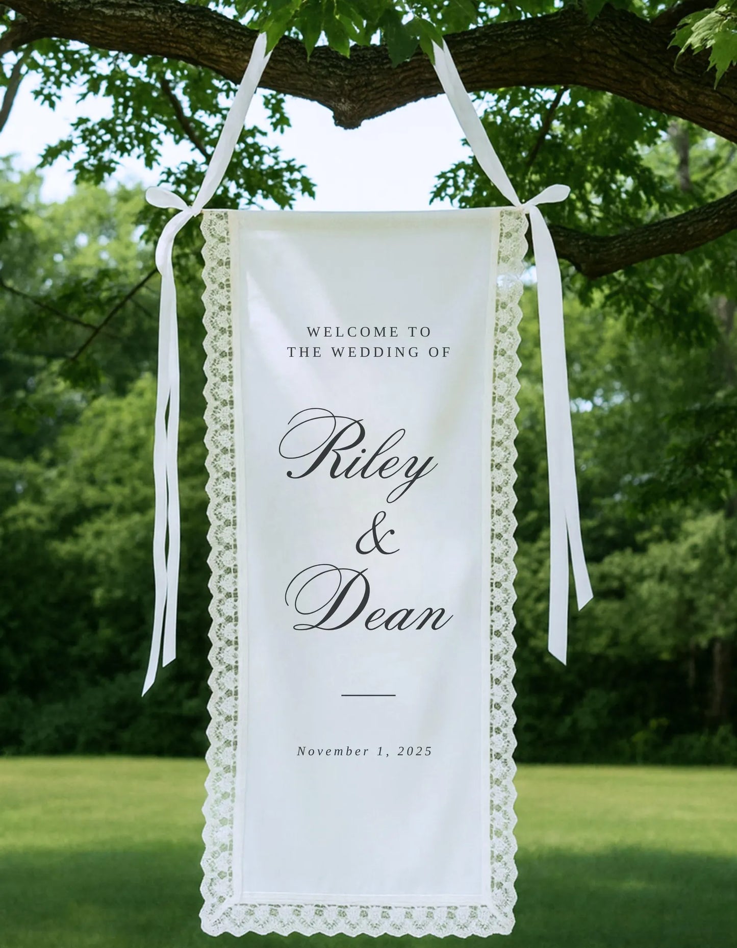 Personalized Lace Trim Welcome Sign